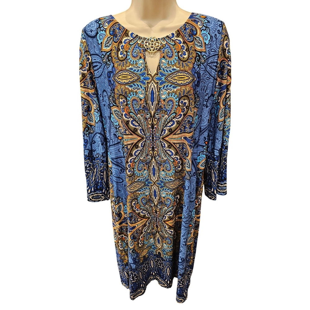 Sunny Leigh Large Geo Gold Medallion Dress - Picture 2 of 7